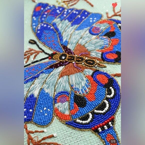 805. BUTTERFLY TOTE BAG - Picture 2 of 5